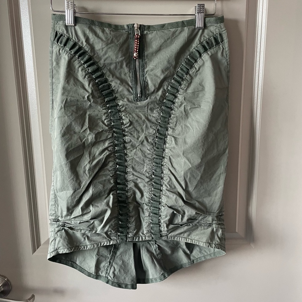 Marithe Francois girbaud army green asymmetrical ruched pencil skirt